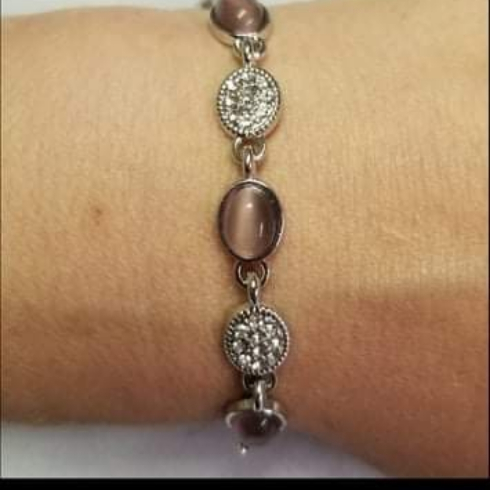 🔥 2/$30🔥Stop and Glow Purple Bracelet, Or Anklet